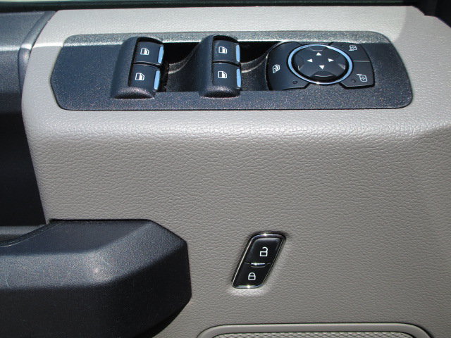Used 2020 Ford F150 XL w/ Equipment Group 101A Mid AWD/4WD image 15