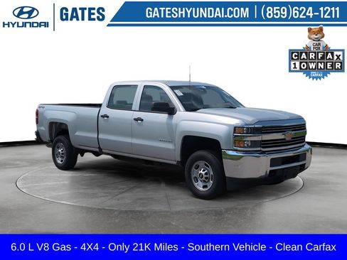 Used 2018 Chevrolet Silverado 2500 W/T AWD/4WD image 1