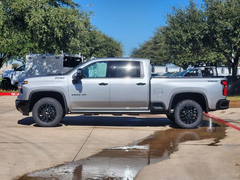 New 2026 Chevrolet Silverado 2500 LTZ image 13