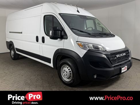 Used 2026 RAM ProMaster 2500 w/ Convenience Group FWD image 1