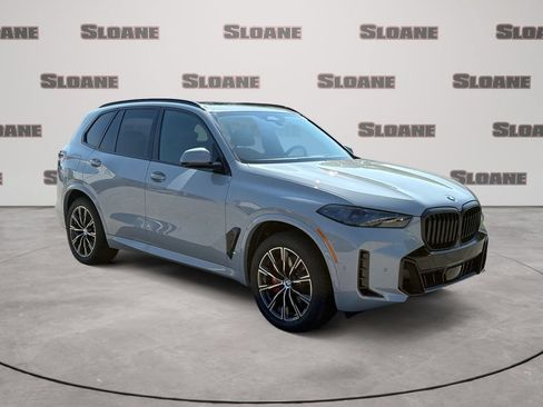 New 2026 BMW X5 xDrive40i w/ M Sport Package AWD/4WD image 7