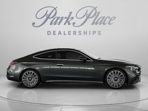 Used 2025 Mercedes-Benz CLE 300 4MATIC Coupe image 24