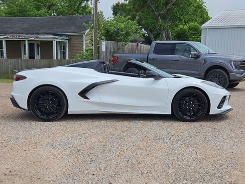 New 2026 Chevrolet Corvette Stingray Convertible RWD image 36
