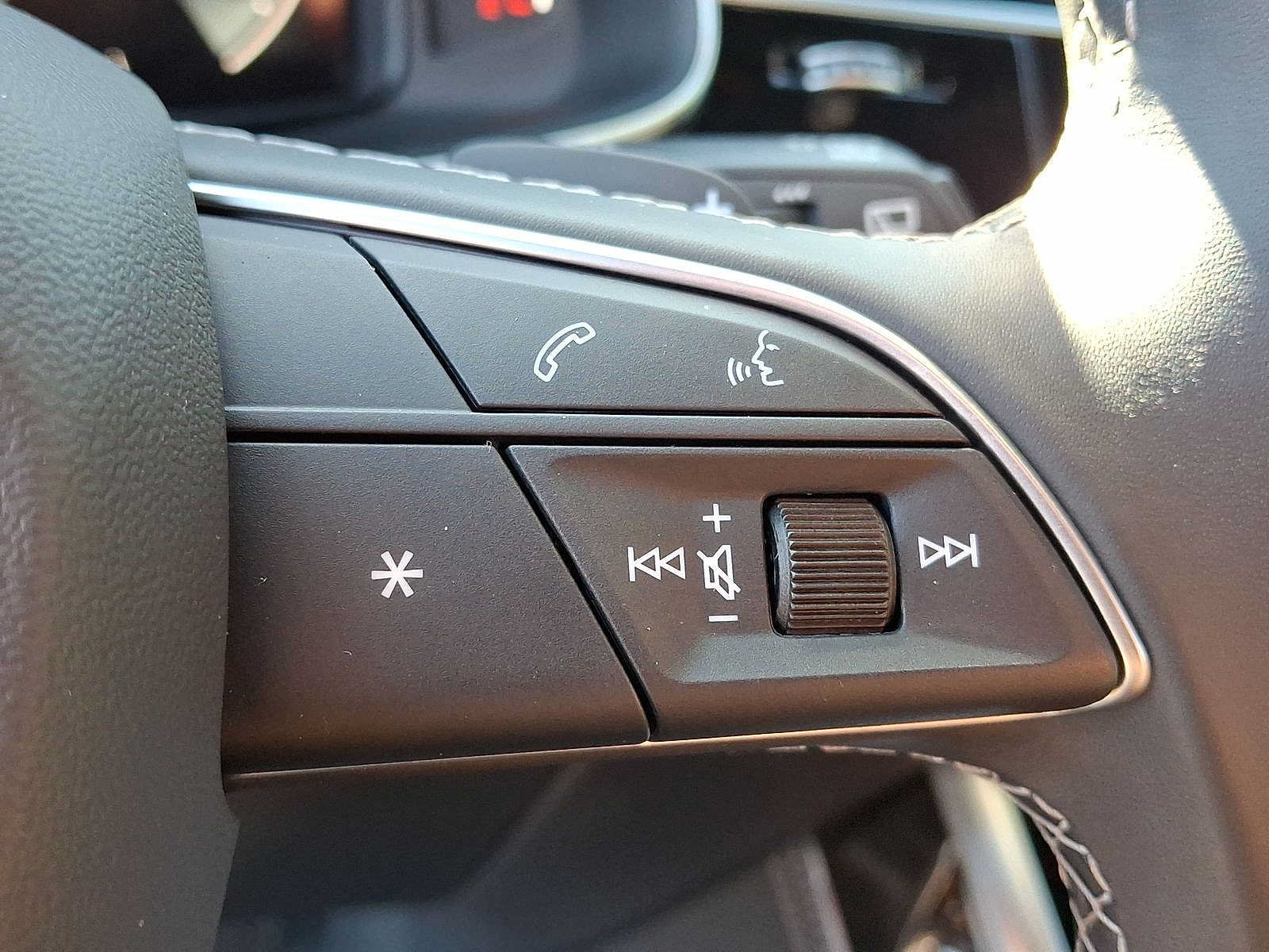 Used 2026 Audi Q8 Prestige AWD/4WD image 24