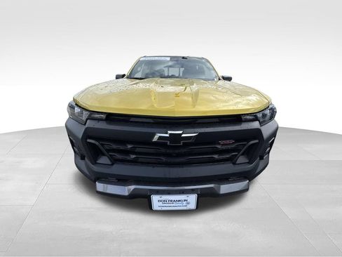 Used 2023 Chevrolet Colorado Trail Boss w/ Technology Package AWD/4WD image 26