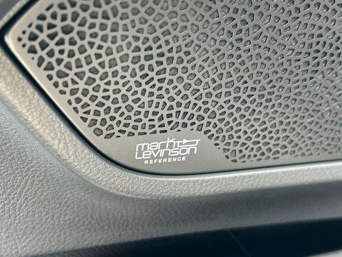 Used 2025 Lexus LX 700h Luxury image 30