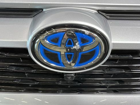Used 2024 Toyota RAV4 XSE w/ Advanced Technology Package AWD/4WD image 10