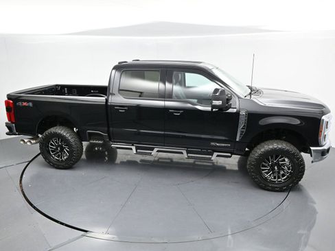 Used 2024 Ford F250 Lariat AWD/4WD image 40