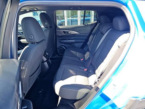 Used 2025 Chevrolet Equinox EV LT FWD image 16