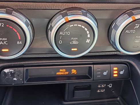 Used 2023 MAZDA MX-5 Miata Grand Touring image 17