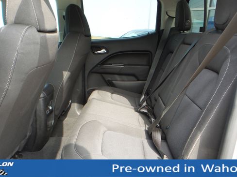 Used 2022 Chevrolet Colorado LT w/ LT Convenience Package image 18