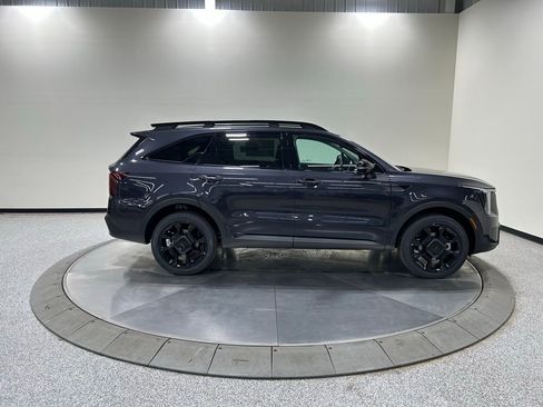 New 2026 Kia Sorento SX image 5