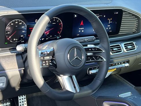 New 2026 Mercedes-Benz GLS 450 4MATIC image 14