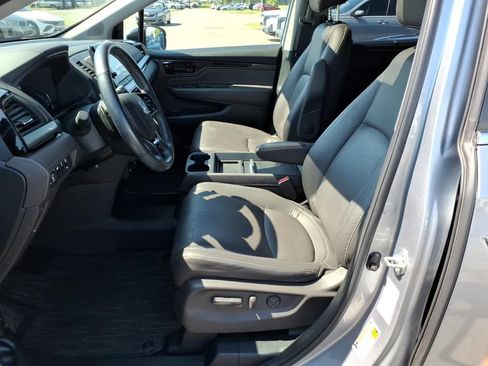 Used 2021 Honda Odyssey Touring image 13