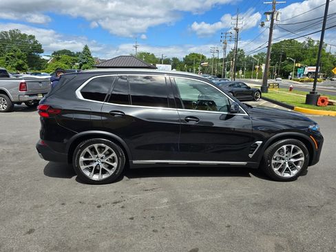 Used 2025 BMW X5 xDrive40i w/ Premium Package AWD/4WD image 25