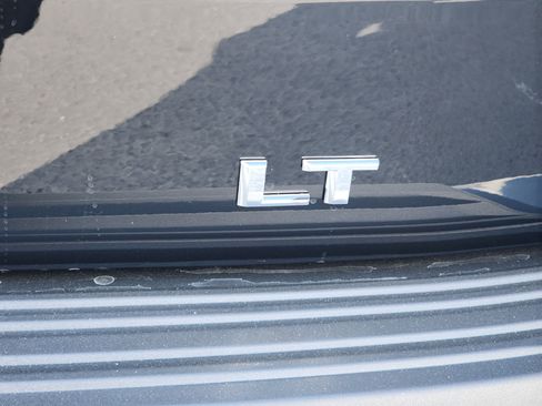 New 2026 Chevrolet Suburban LT w/ Comfort Package image 11