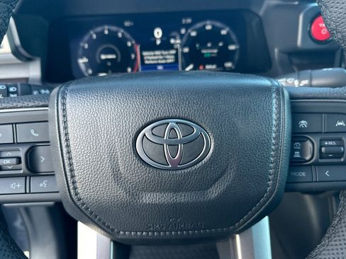 New 2025 Toyota Tacoma TRD Off-Road image 27