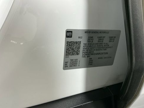 Used 2022 Chevrolet Tahoe LT w/ LT Signature Package image 35