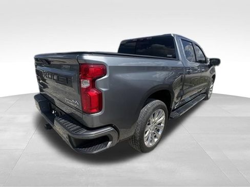 Used 2020 Chevrolet Silverado 1500 High Country w/ Technology Package AWD/4WD image 35
