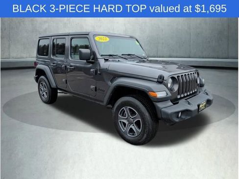 Used 2022 Jeep Wrangler Unlimited Sport image 9