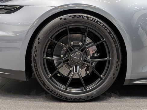 New 2026 Porsche 911 GT3 image 12