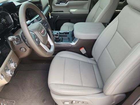 New 2026 GMC Sierra 1500 SLT w/ SLT Convenience Package AWD/4WD image 17