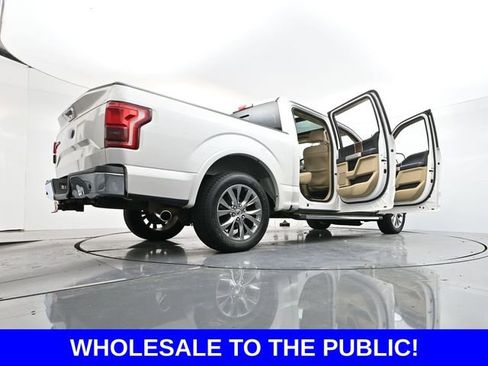 Used 2017 Ford F150 Lariat image 41