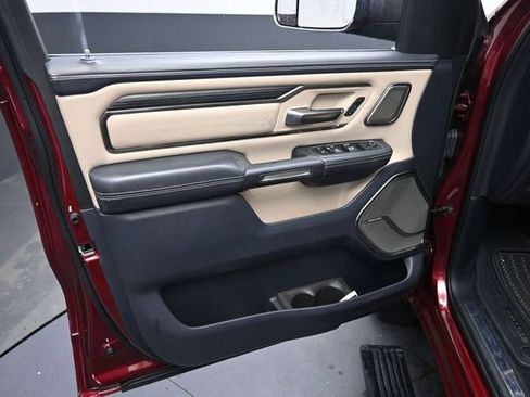 Used 2019 RAM 1500 Limited AWD/4WD image 17