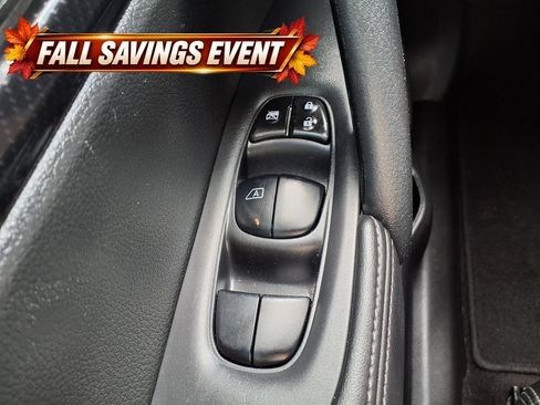 Used 2020 Nissan Rogue SL w/ Premium Package AWD/4WD image 25