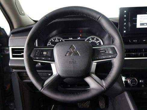 New 2026 Mitsubishi Outlander SE AWD/4WD image 42