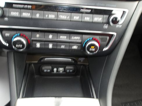 Used 2019 Kia Optima SX image 22