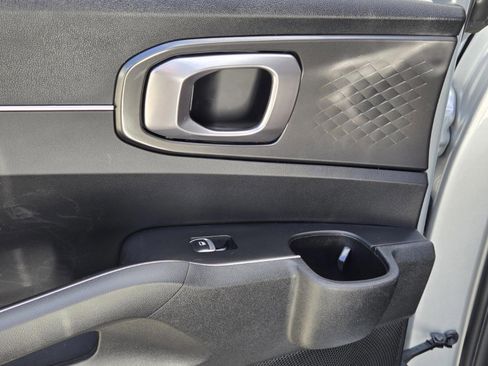 Used 2021 Kia Sorento S w/ Panoramic Sunroof Package image 19