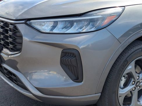 Used 2024 Ford Escape ST-Line AWD/4WD image 12