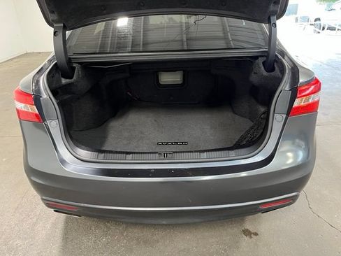Used 2014 Toyota Avalon XLE Touring FWD image 17