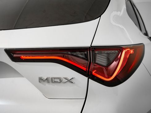 Used 2023 Acura MDX Type S image 17