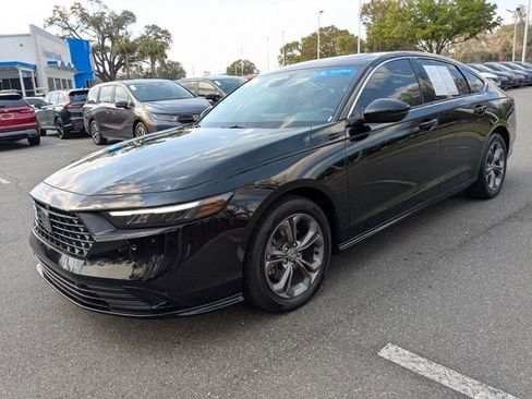 Certified 2024 Honda Accord EX-L image 6