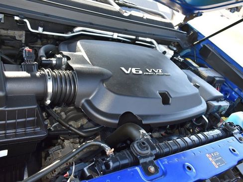 Used 2019 Chevrolet Colorado W/T w/ WT Convenience Package AWD/4WD image 28