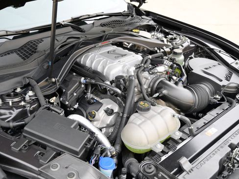 Used 2022 Ford Mustang Shelby GT500 w/ Technology Package image 52