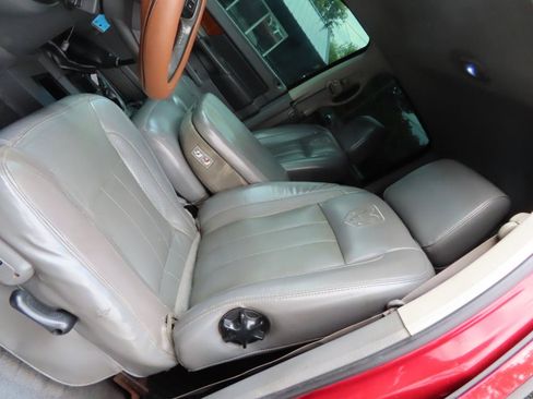 Used 2006 Dodge Ram 2500 Truck Laramie AWD/4WD image 16
