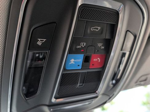 Used 2023 Jeep Grand Cherokee Limited AWD/4WD image 21