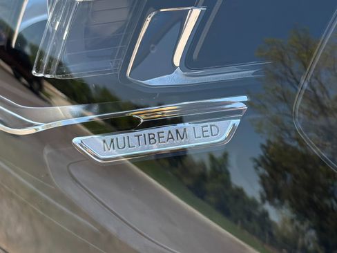 Used 2024 Mercedes-Benz GLS 580 4MATIC image 65