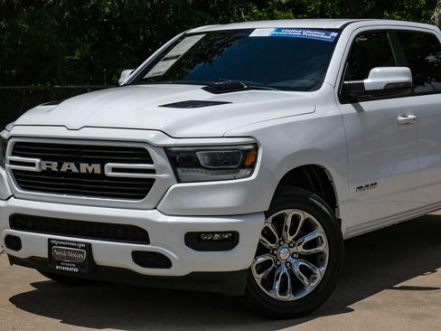 Used 2023 RAM 1500 Laramie AWD/4WD image 12