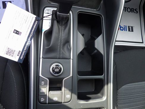 New 2026 Kia Sorento LX image 22