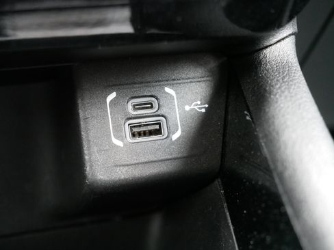 Used 2023 Jeep Compass Trailhawk image 32