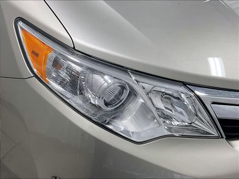 Used 2013 Toyota Camry XLE image 33