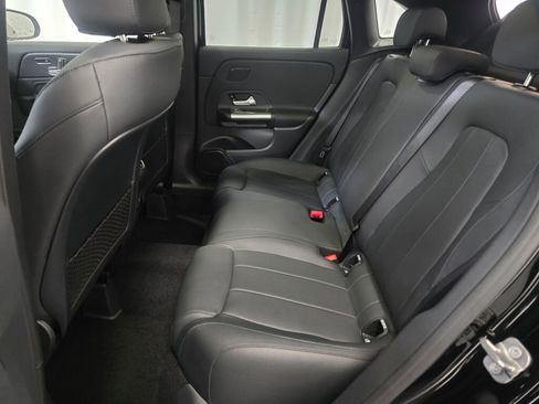 New 2026 Mercedes-Benz GLA 250 GLA 250 image 18