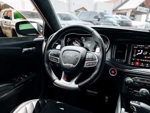 Used 2023 Dodge Charger SRT Hellcat w/ Harman/Kardon Audio Group RWD image 25