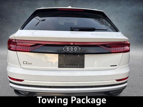 Used 2021 Audi Q8 Prestige w/ Prestige Package image 4