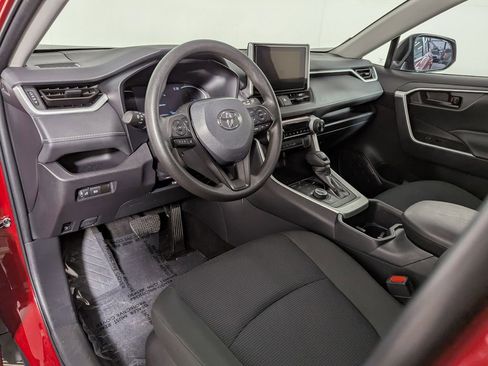 Certified 2025 Toyota RAV4 LE image 17