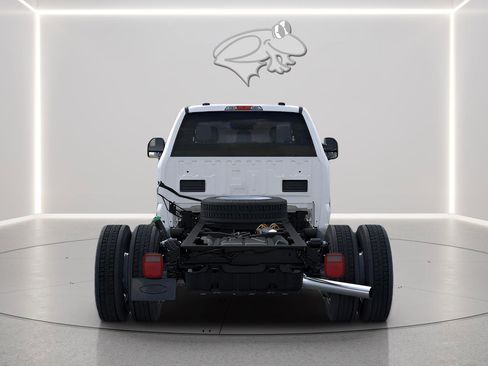 New 2026 Ford F550 XL CHASSIS ONLY image 7